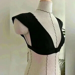 LIVY Dunes Black Bikini Top - Luxurious French Designer Swimwear Livystone S NWT